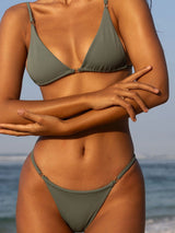 Simple solid color sexy bikini